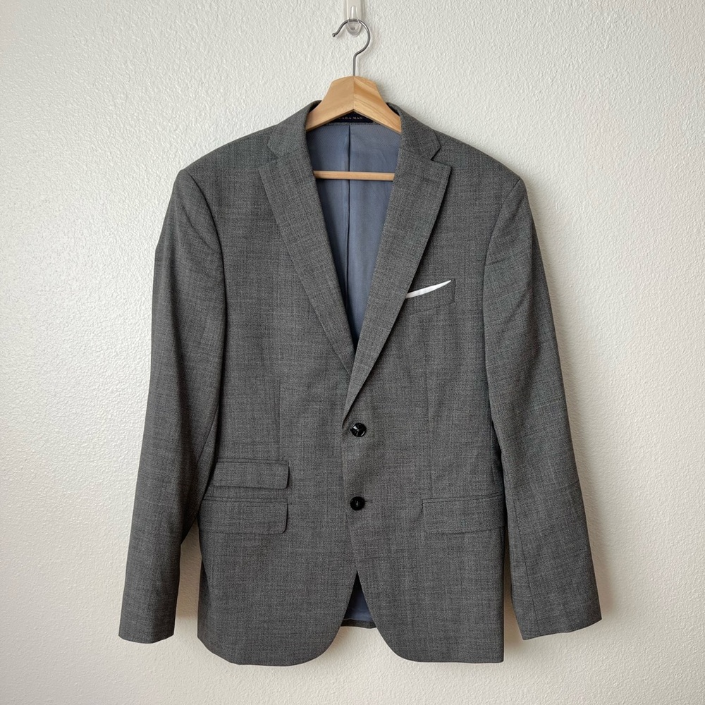 Zara Man gray three-piece suit
